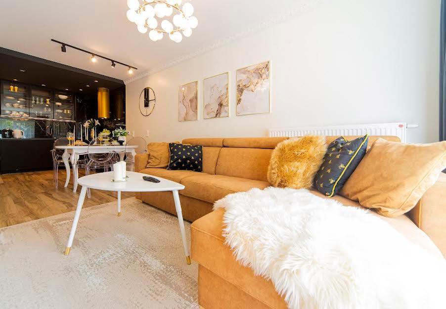 Trevilles Apartamenty - Golden Eye Szklarska Poreba Bagian luar foto